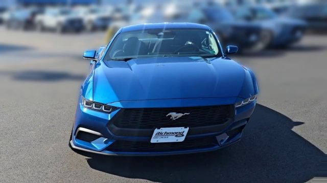 Certified 2024 Ford Mustang Coupe RWD image 4