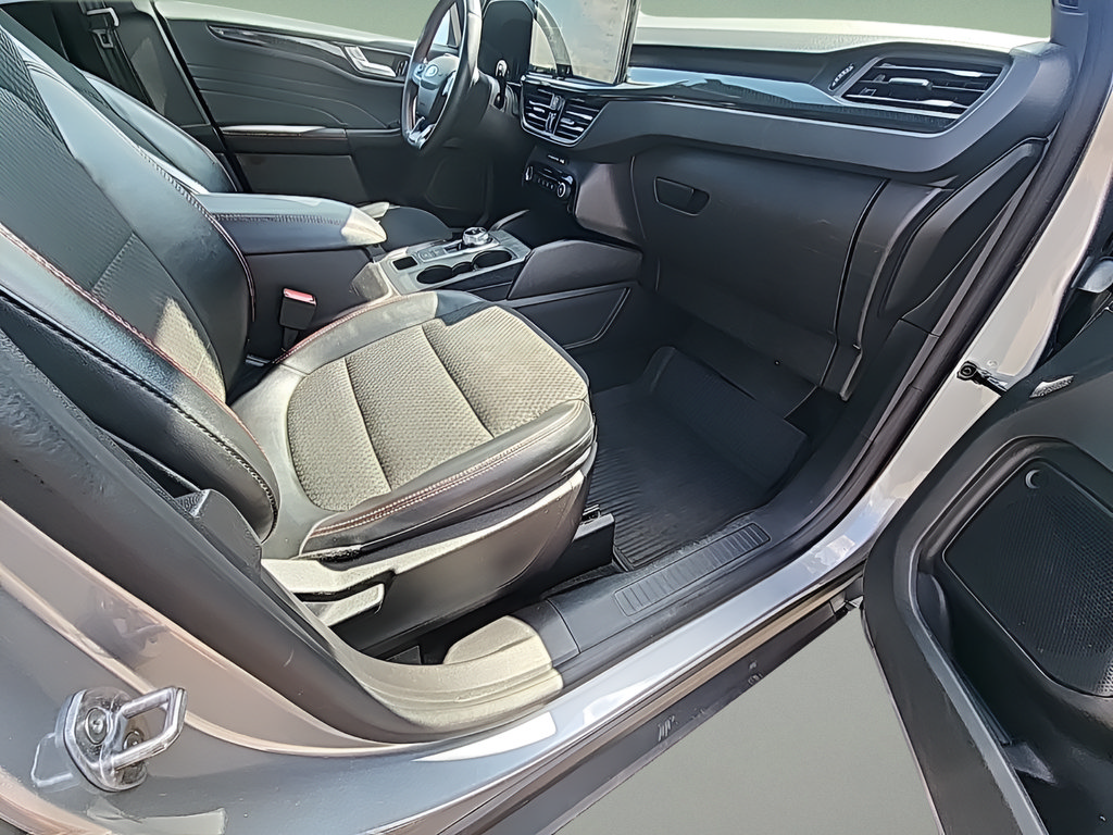 Certified 2023 Ford Escape ST-Line AWD/4WD image 16