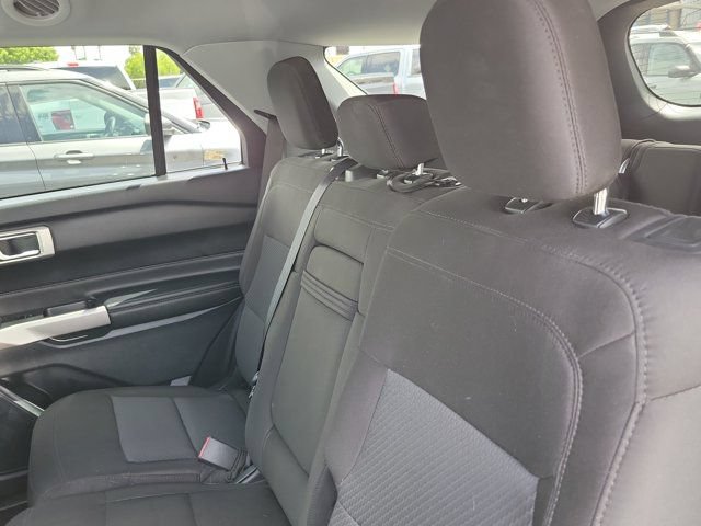 Certified 2023 Ford Explorer XLT RWD image 12