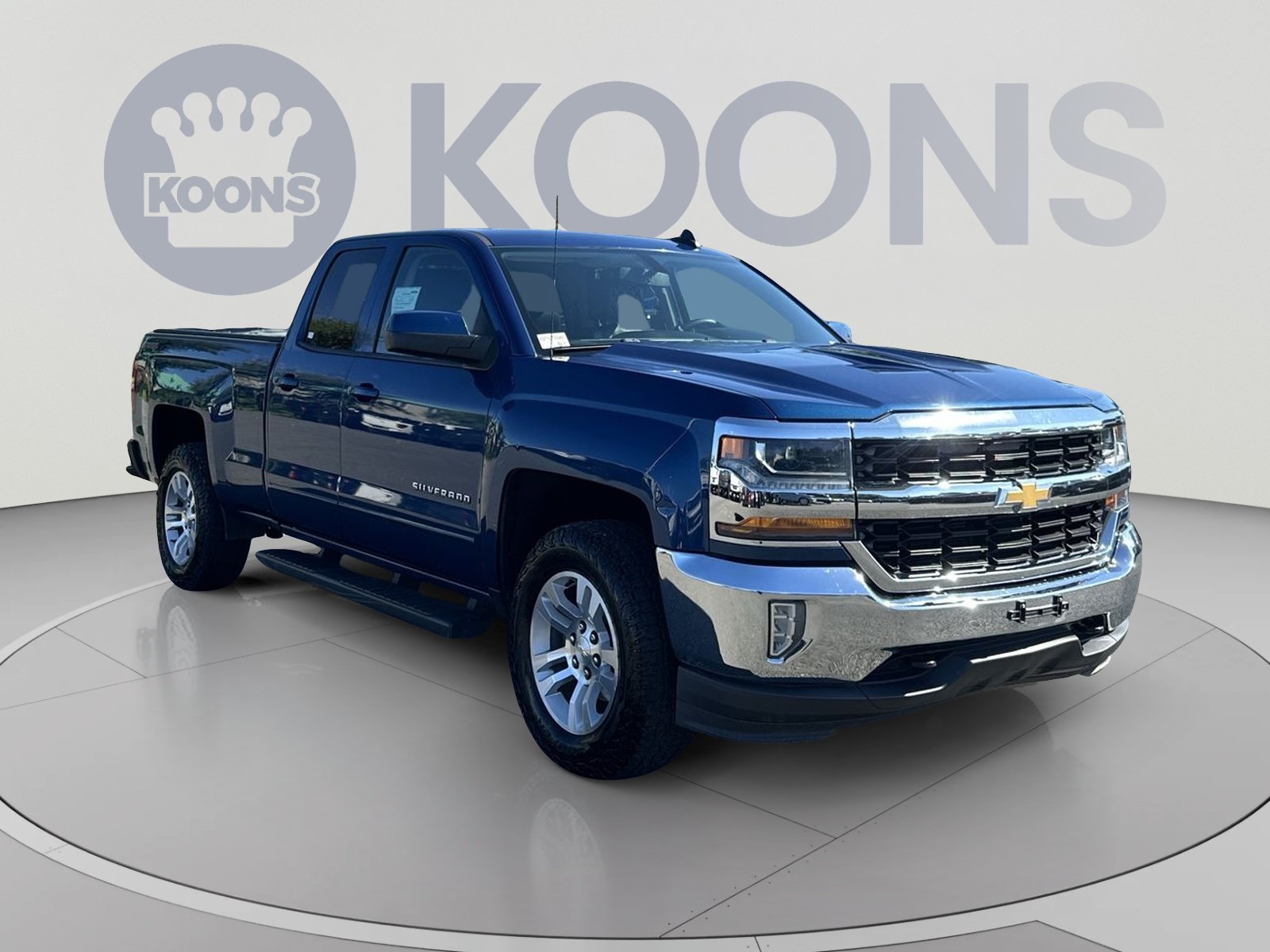 Used 2017 Chevrolet Silverado 1500 LT w/ All Star Edition AWD/4WD image 2
