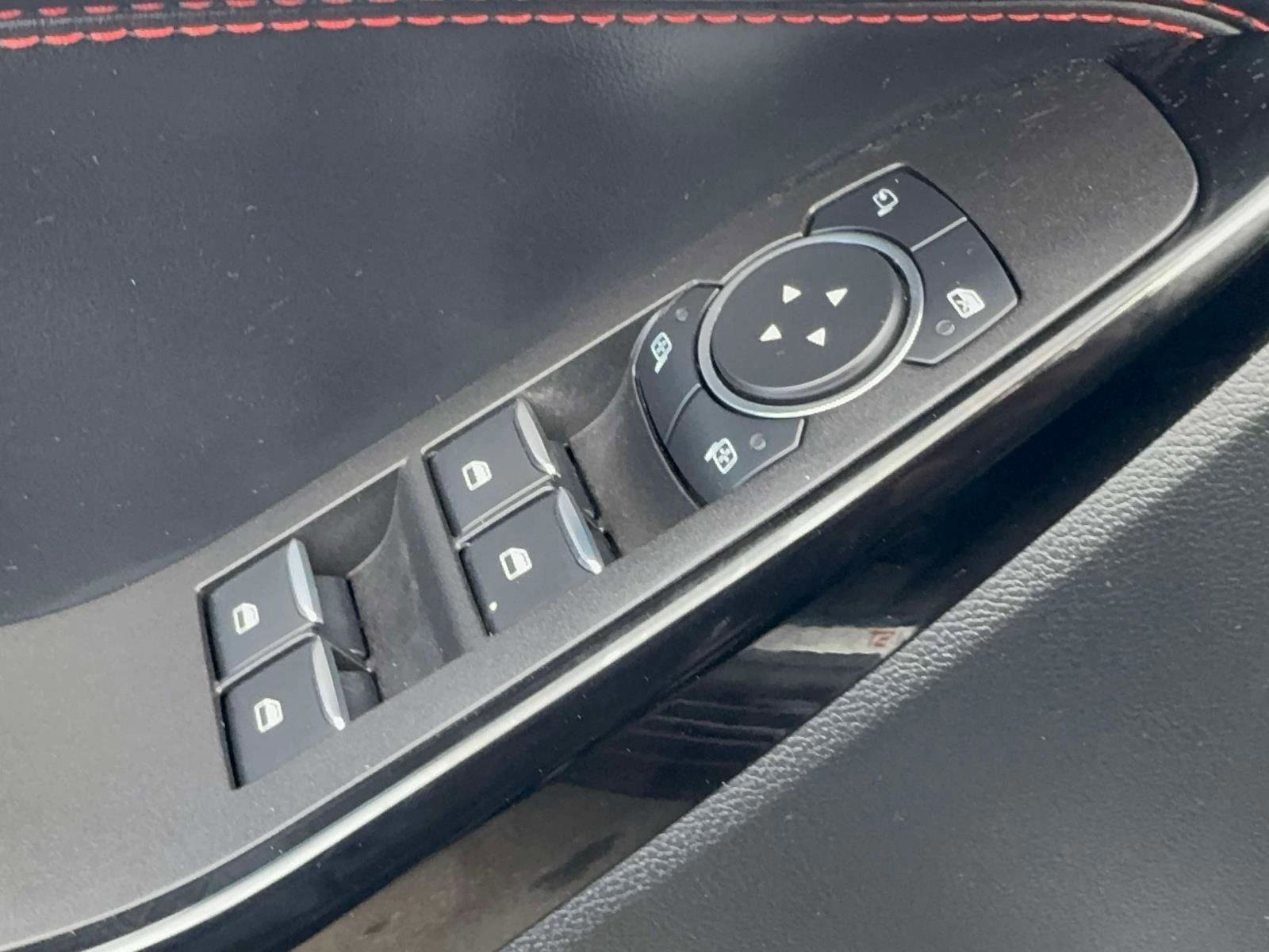 Certified 2023 Ford Explorer ST-Line w/ Class IV Trailer Tow Package image 16