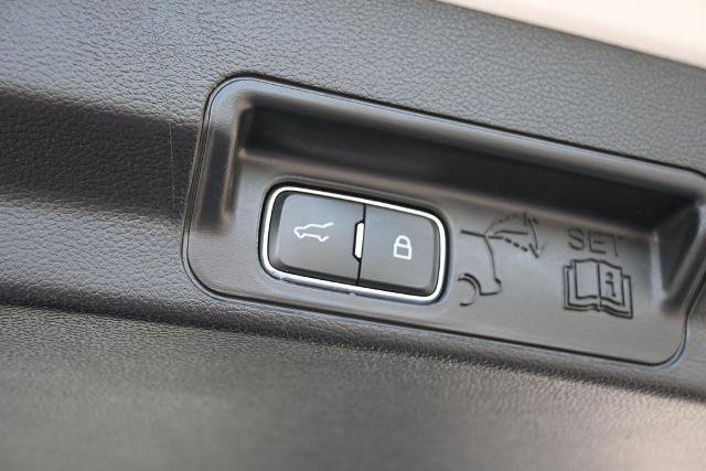 Certified 2025 Ford Explorer ST AWD/4WD image 14