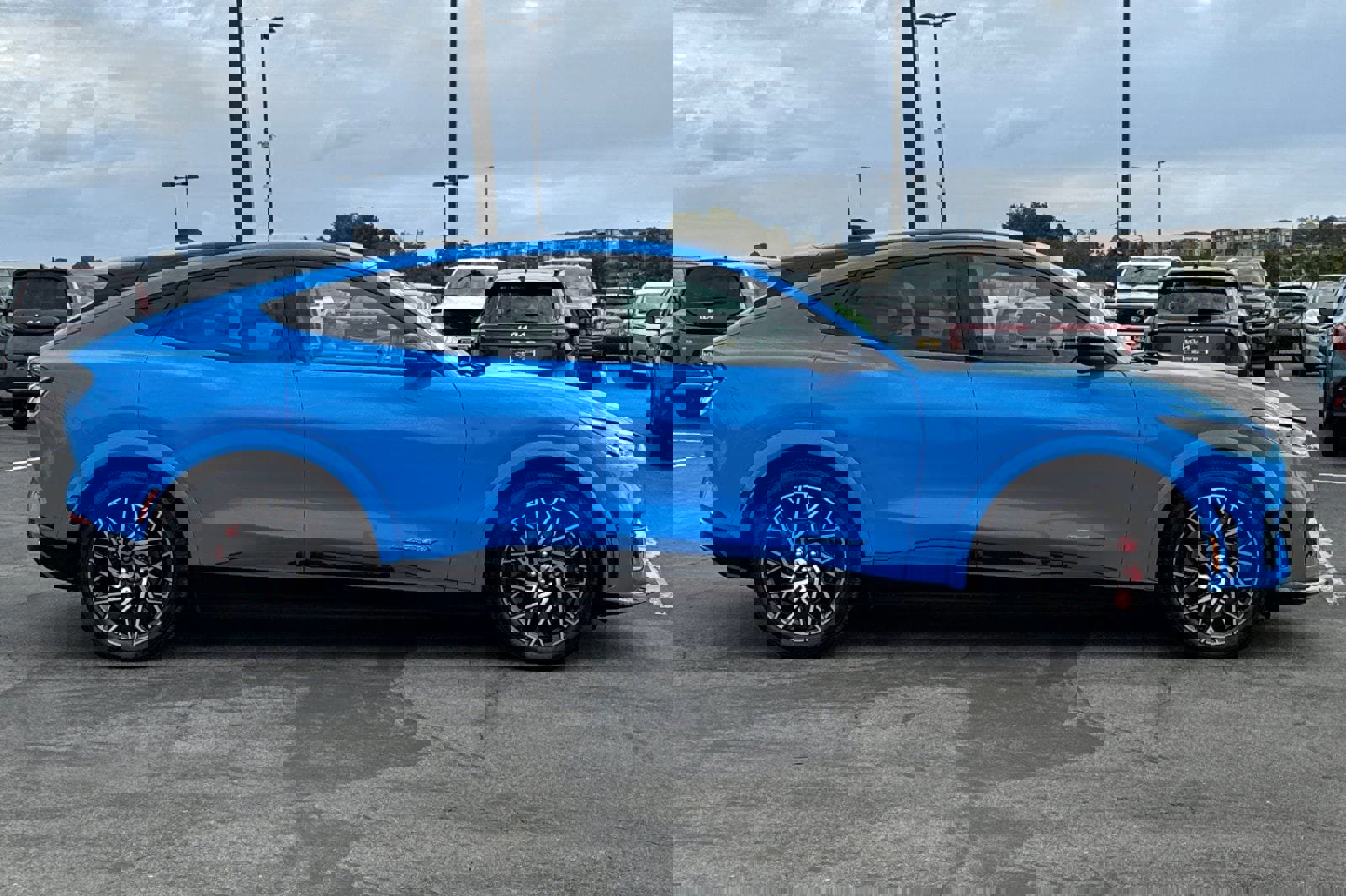 Certified 2022 Ford Mustang Mach-E GT w/ GT Performance Edition image 6