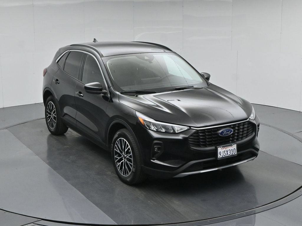 Certified 2023 Ford Escape SE FWD image 40