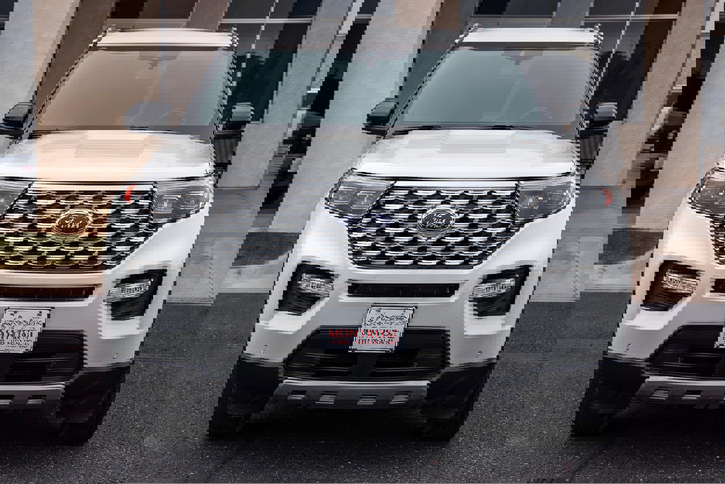 Certified 2020 Ford Explorer Platinum w/ Premium Technology Package image 2