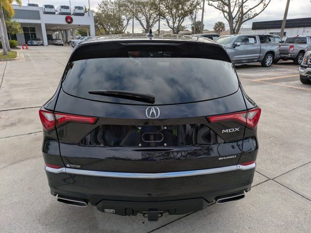 Used 2022 Acura MDX SH-AWD w/ Technology Package image 3