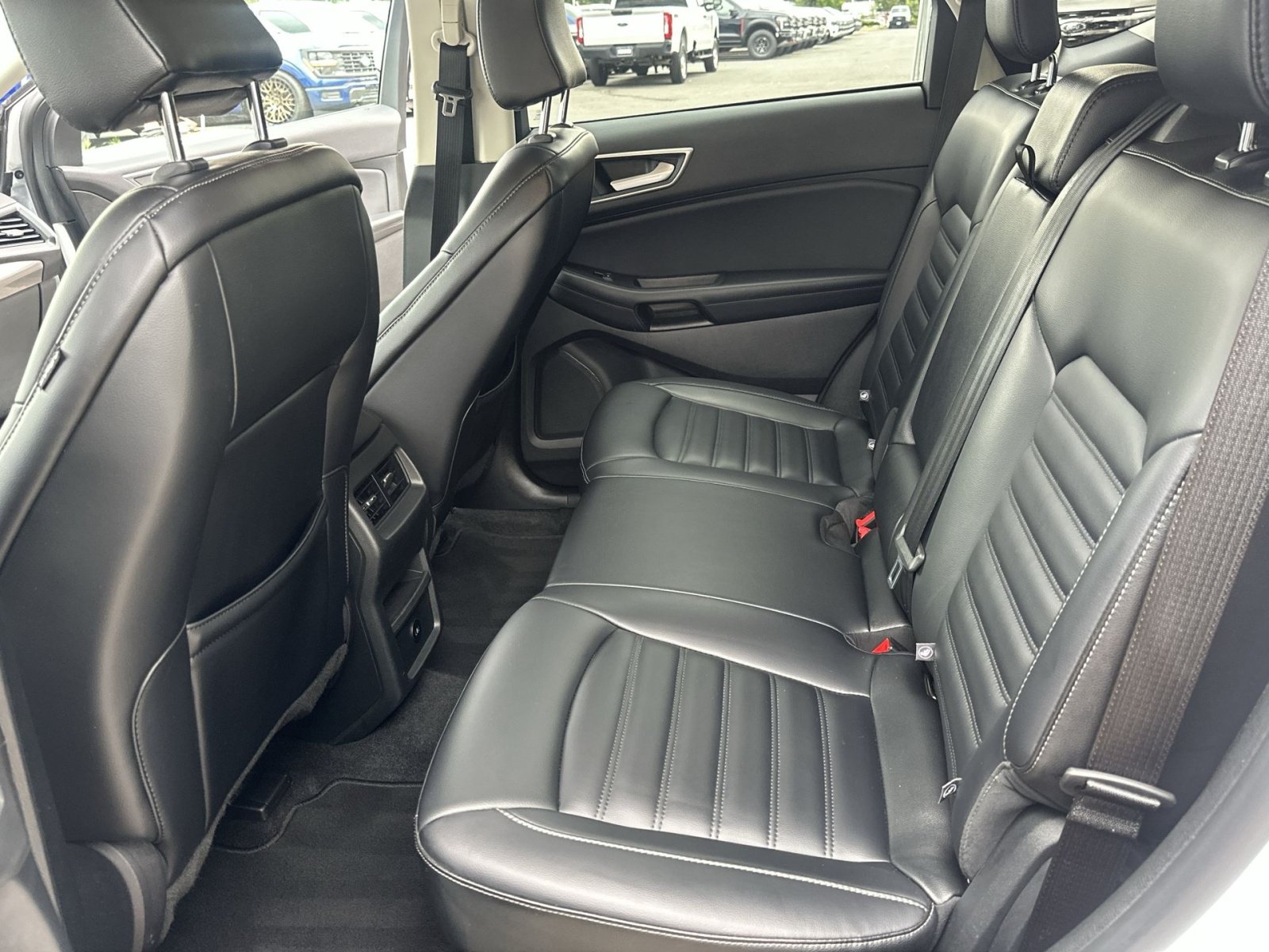 Certified 2024 Ford Edge SEL AWD/4WD image 31