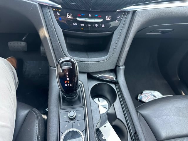 Used 2023 Cadillac XT6 Premium Luxury FWD image 18