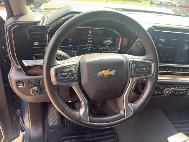 Used 2024 Chevrolet Silverado 1500 LT AWD/4WD image 18