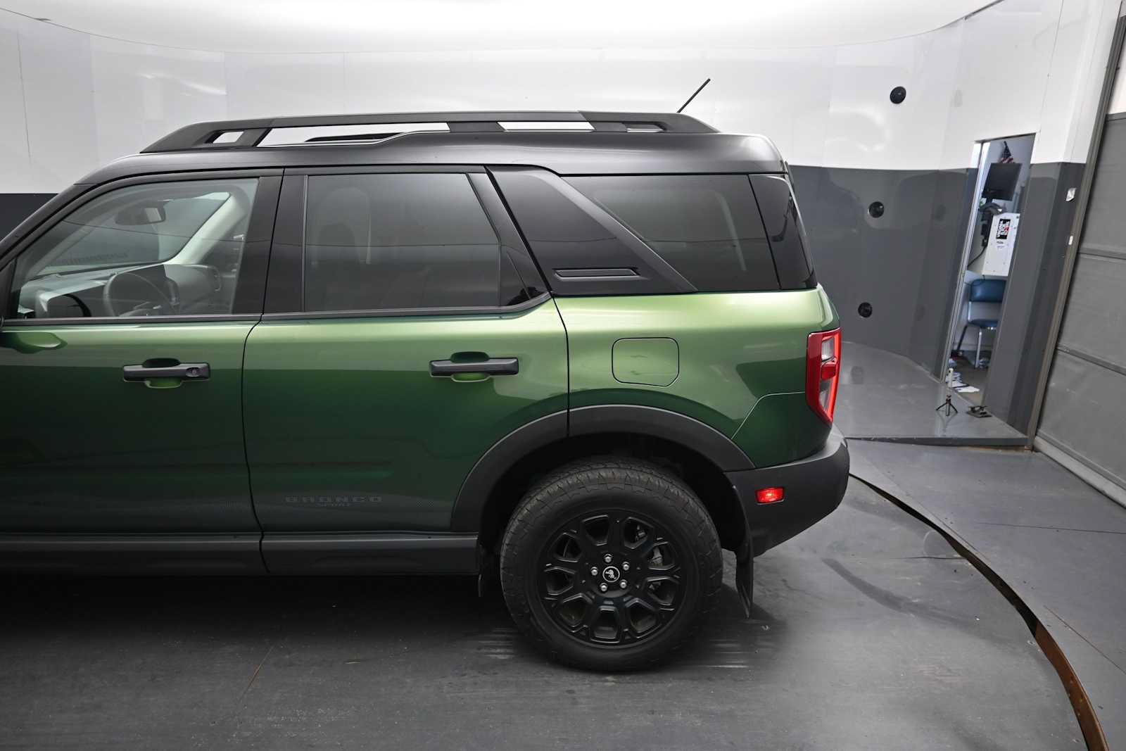 Certified 2025 Ford Bronco Sport Badlands w/ Badlands Tech Package AWD/4WD image 27