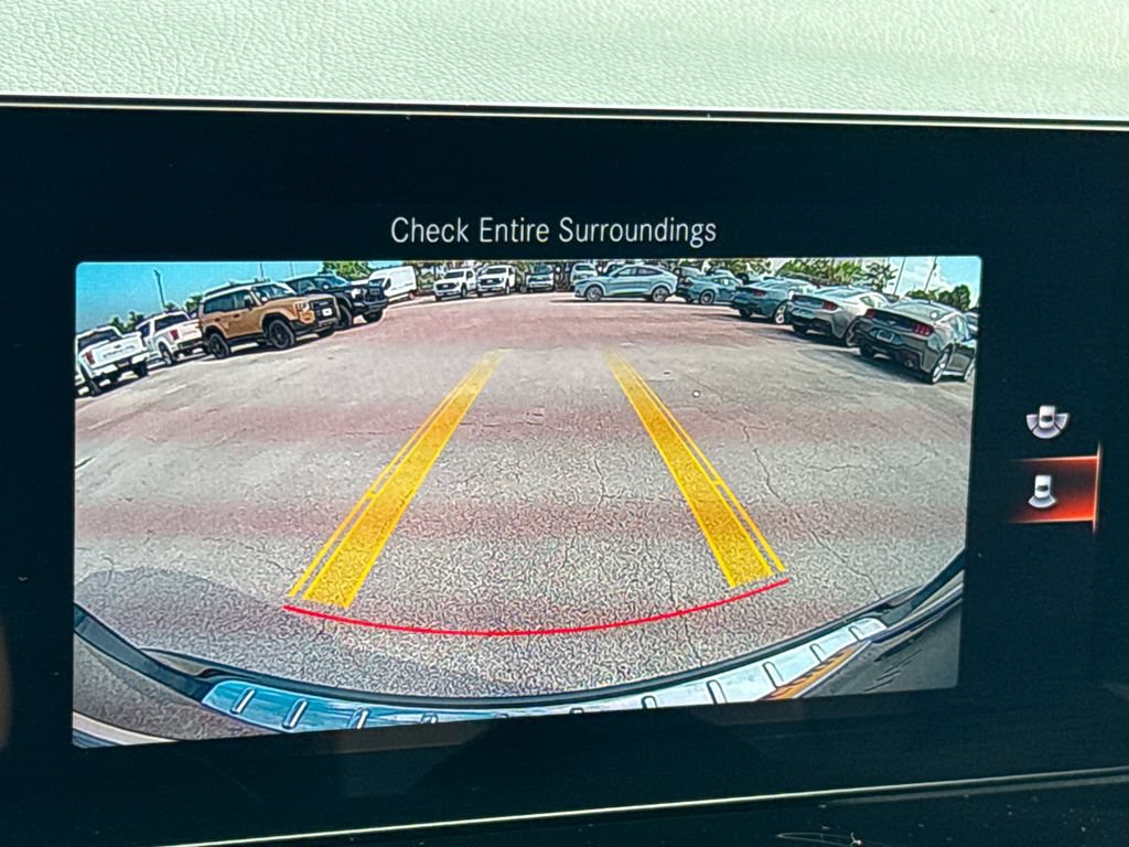 Used 2023 Mercedes-Benz GLA 250 4MATIC image 19