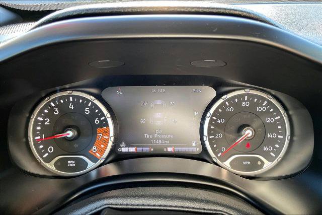 Used 2023 Jeep Renegade Latitude AWD/4WD image 20