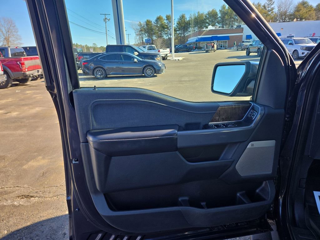 Certified 2021 Ford F150 Lariat AWD/4WD image 5