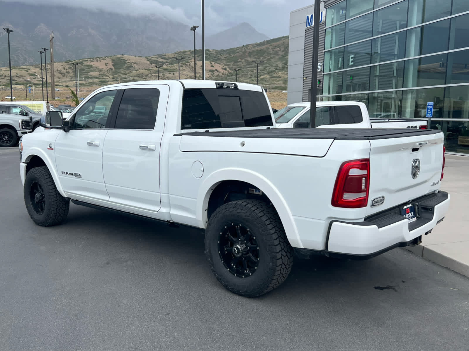 Used 2022 RAM 2500 Limited AWD/4WD image 11