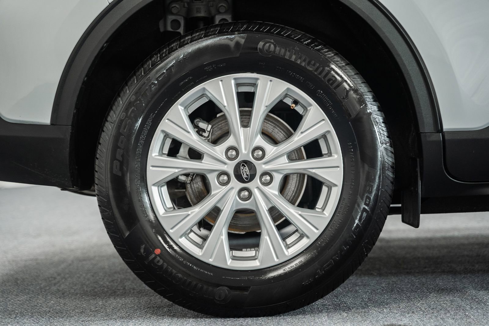 Certified 2025 Ford Escape Active image 17