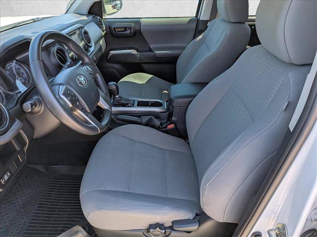 Used 2017 Toyota Tacoma SR5 w/ Tow Package RWD image 19