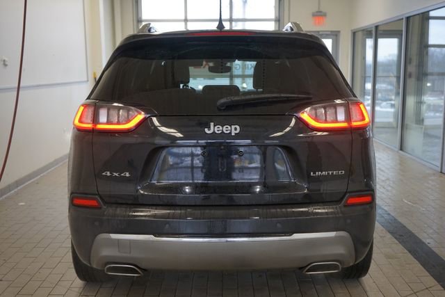 Used 2019 Jeep Cherokee Limited image 12