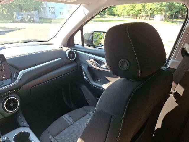 Used 2025 Chevrolet Blazer LT AWD/4WD image 11