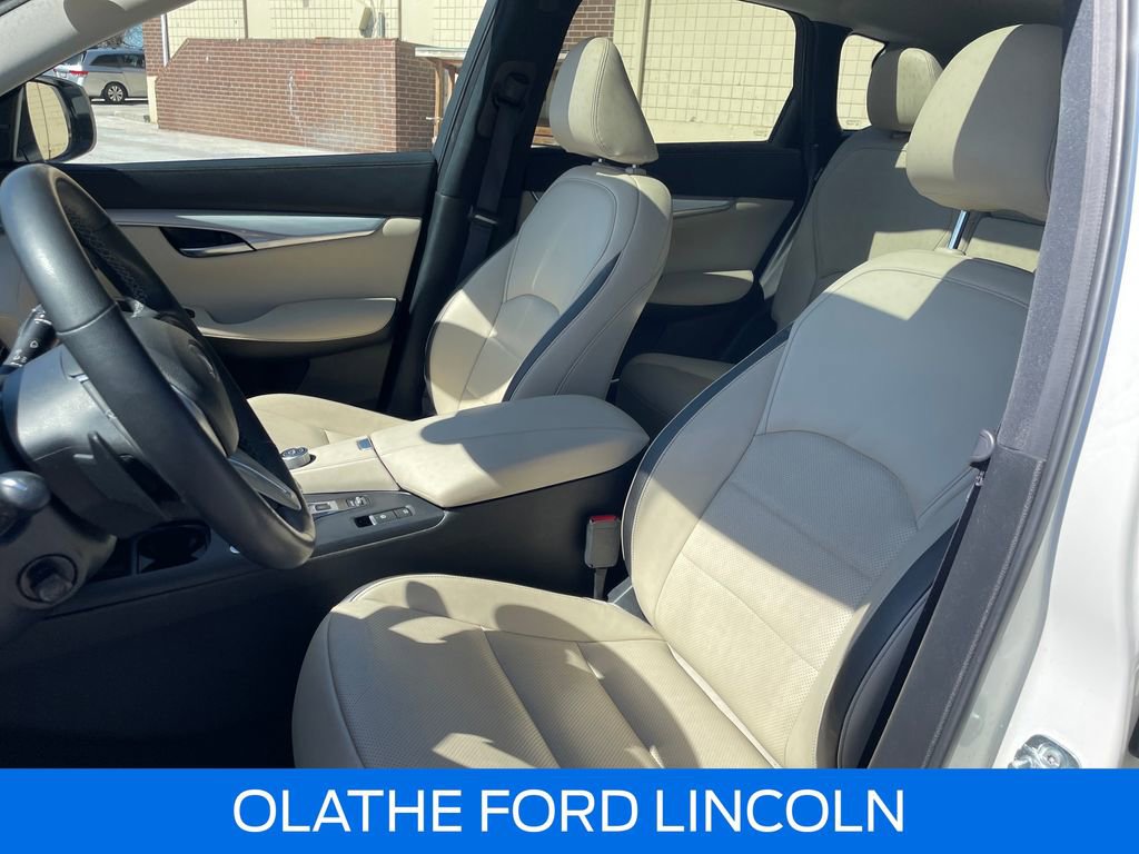 Used 2021 INFINITI QX50 Essential w/ Convenience Package image 20