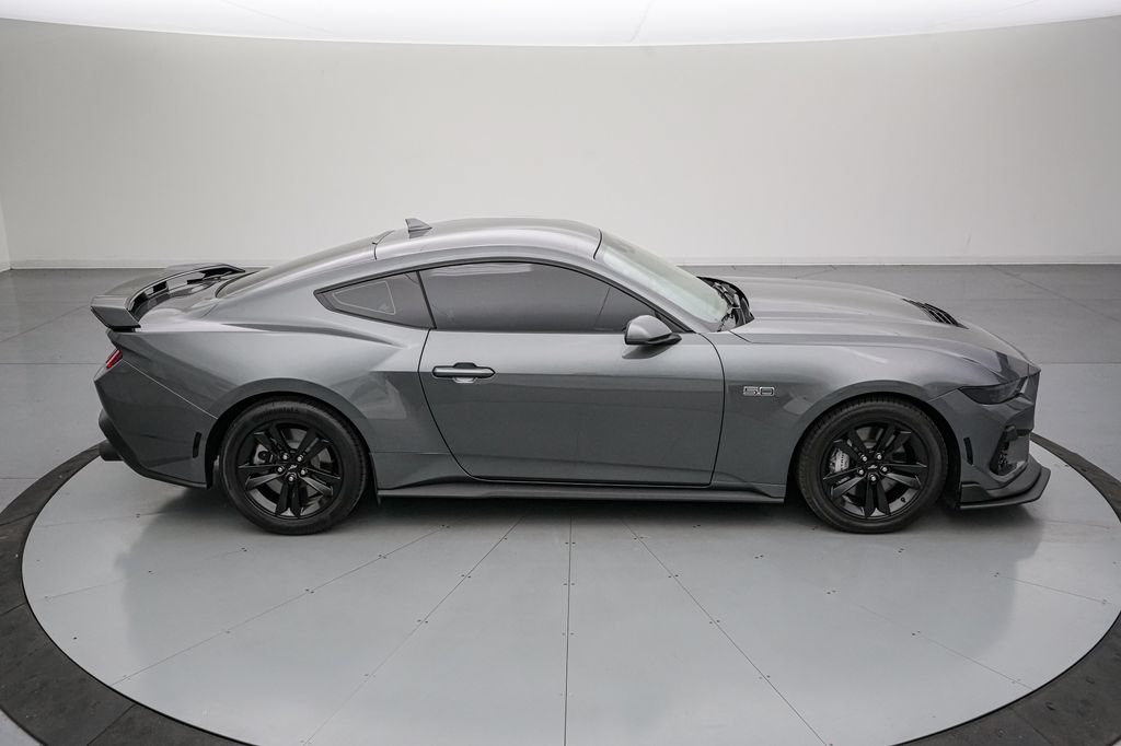 Certified 2025 Ford Mustang GT RWD image 3