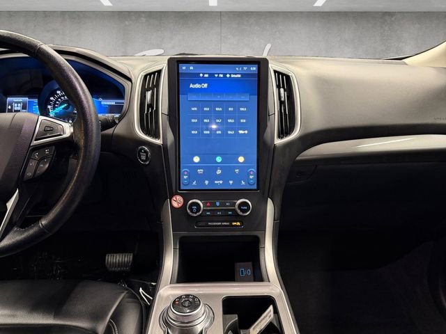 Certified 2023 Ford Edge SEL image 3