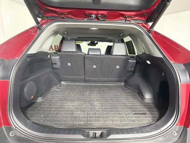 Used 2022 Toyota RAV4 Limited AWD/4WD image 32