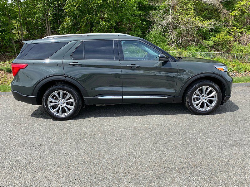 Certified 2023 Ford Explorer Limited w/ Limited Technology Package AWD/4WD image 5