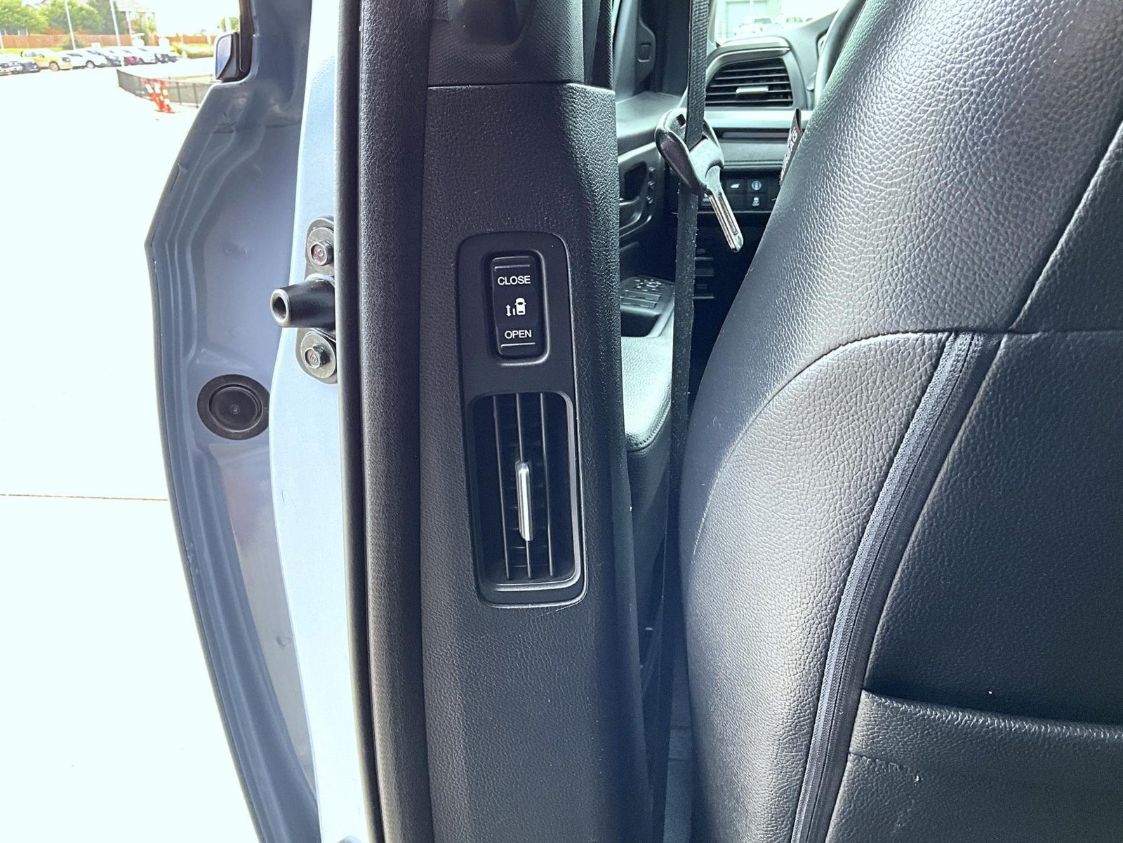 Used 2024 Honda Odyssey Sport image 22