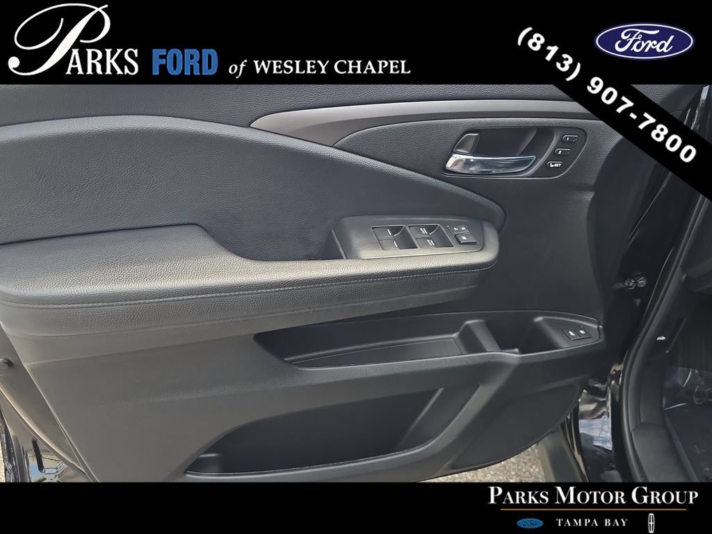 Used 2021 Honda Pilot Special Edition image 16