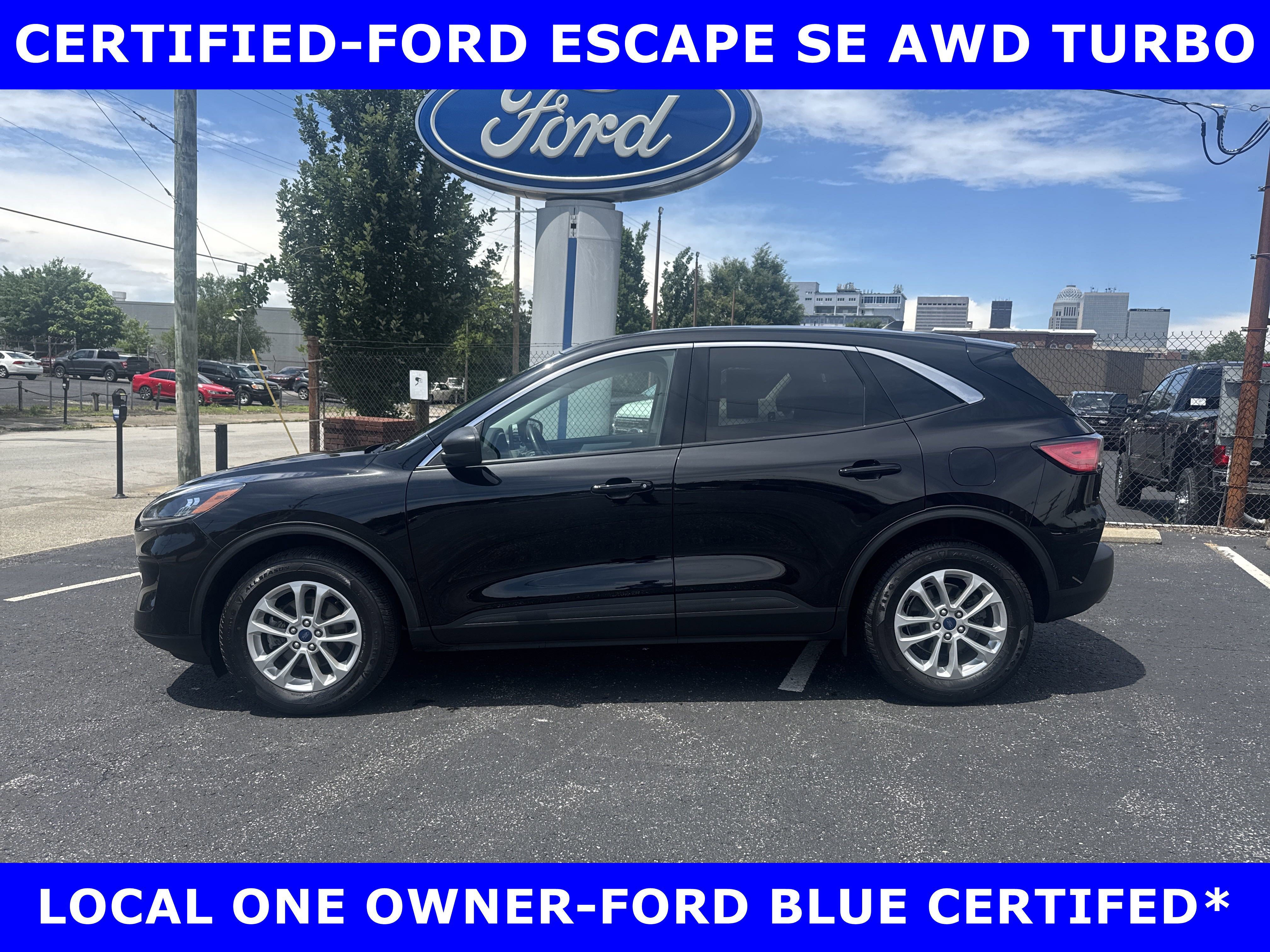 Certified 2022 Ford Escape SE w/ Cold Weather Package image 2