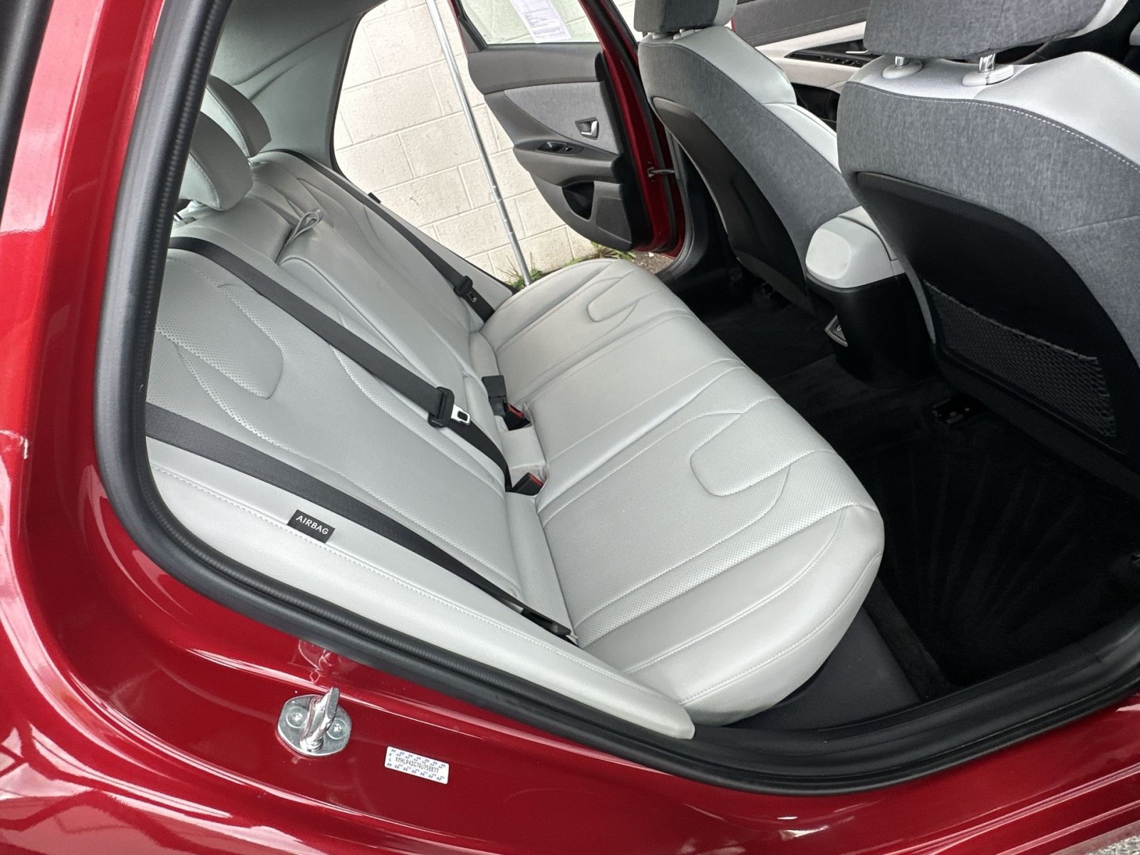 Used 2024 Hyundai Elantra Limited FWD image 33