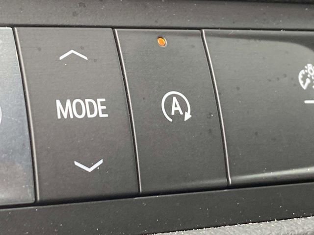 Used 2025 GMC Acadia Elevation image 33