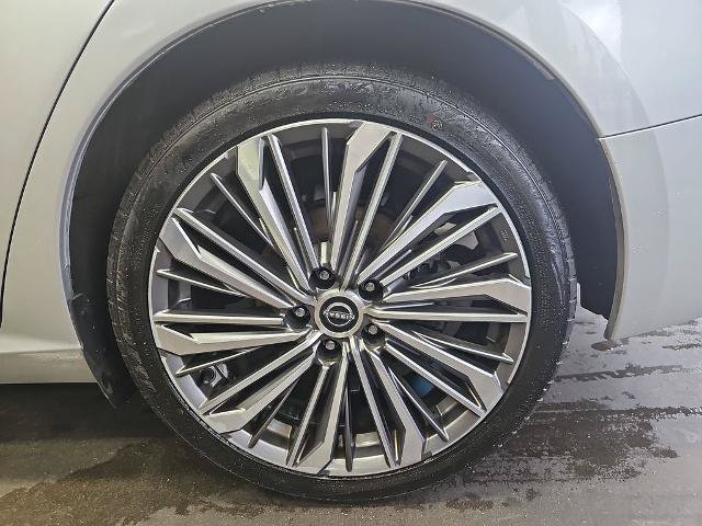 Used 2023 Nissan Altima 2.5 SL FWD image 33