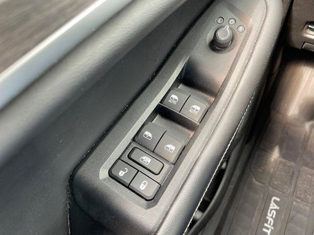 Used 2023 Jeep Grand Cherokee L Limited AWD/4WD image 27