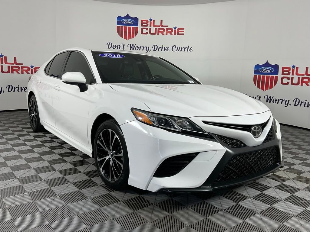 Used 2018 Toyota Camry SE image 7