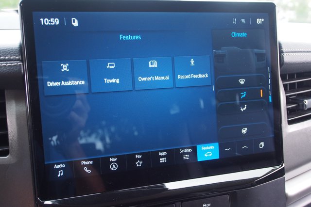 Certified 2024 Ford Expedition XLT RWD image 35
