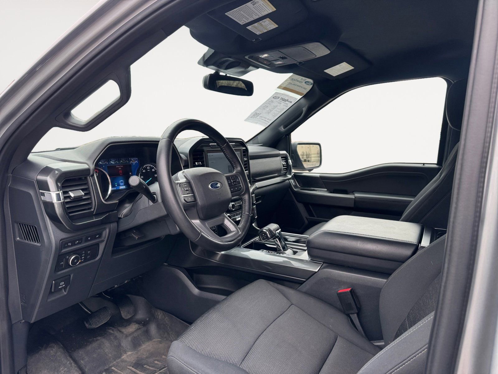 Certified 2022 Ford F150 XLT w/ Equipment Group 302A High image 9