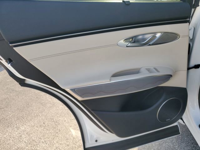 Used 2023 Genesis GV70 2.5T Advanced w/ Advanced Package image 14