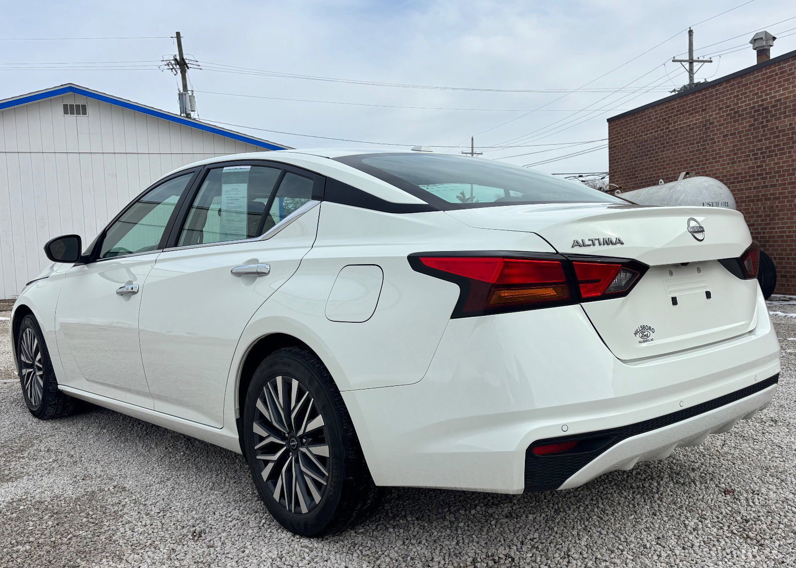 Used 2025 Nissan Altima 2.5 SV image 3