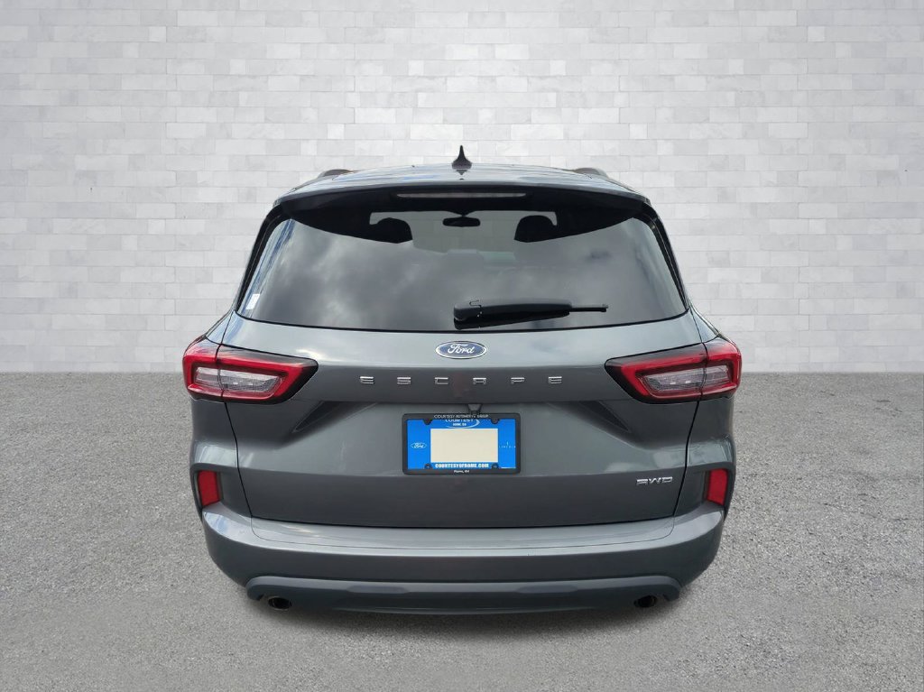 Certified 2024 Ford Escape ST-Line AWD/4WD image 6
