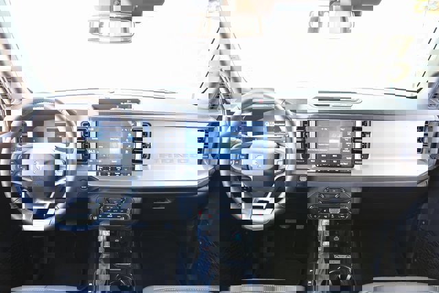 Certified 2025 Ford Bronco Outer Banks image 11