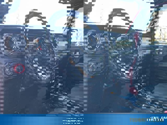 Used 2021 Jeep Wrangler Unlimited Sahara w/ Cold Weather Group image 23