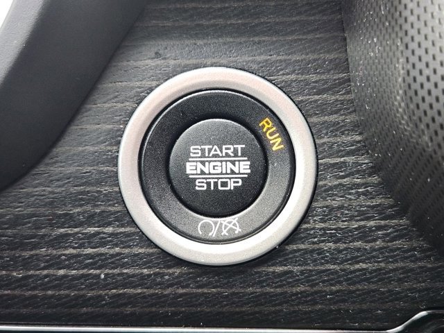 Used 2024 RAM 2500 Limited image 20