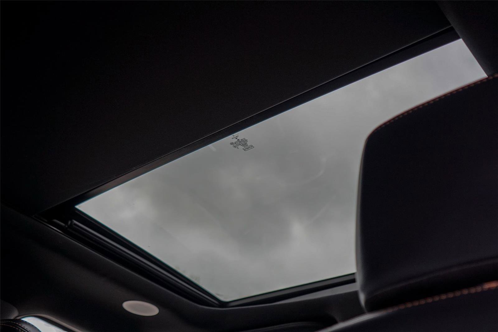 Certified 2022 Ford F150 Platinum w/ Equipment Group 701A High image 31