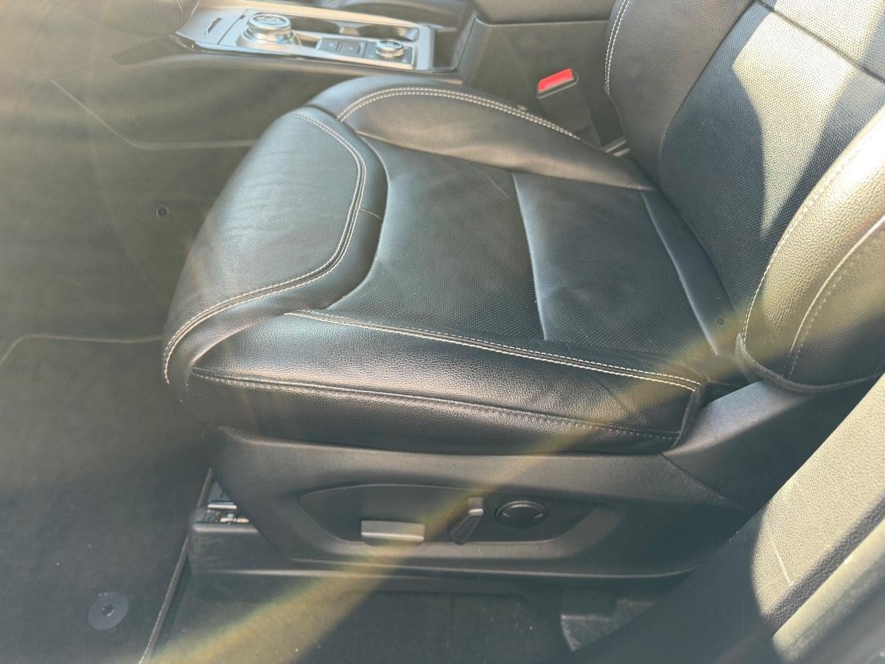 Certified 2023 Ford Explorer ST w/ Equipment Group 401A AWD/4WD image 25