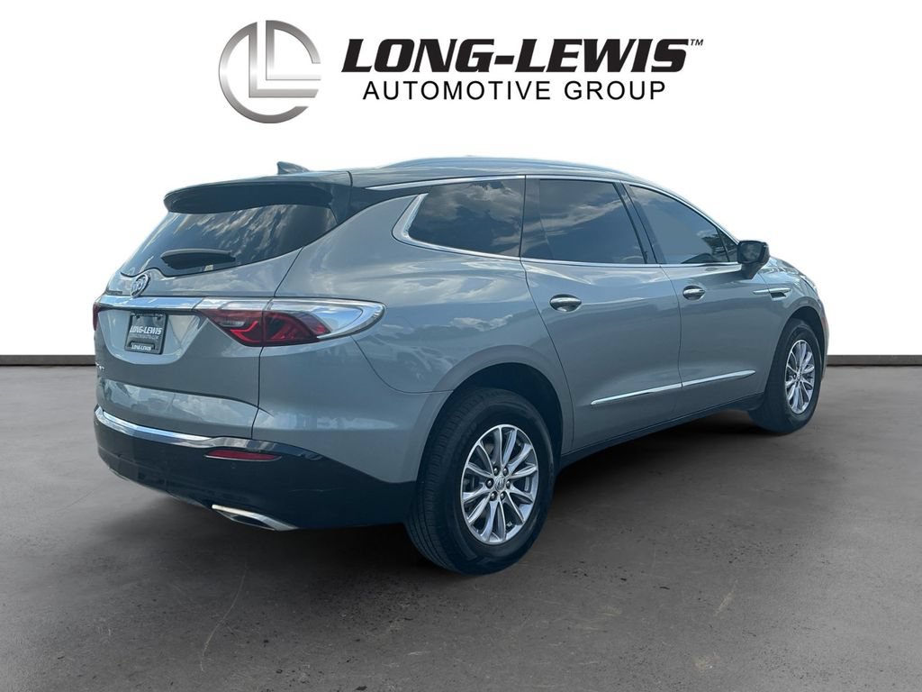Used 2024 Buick Enclave Premium FWD image 7