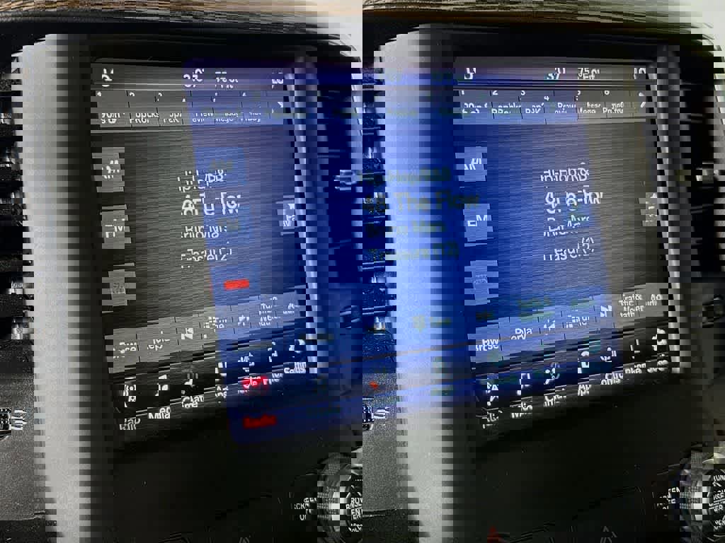 Used 2020 RAM 1500 Laramie w/ Off Road Group image 20