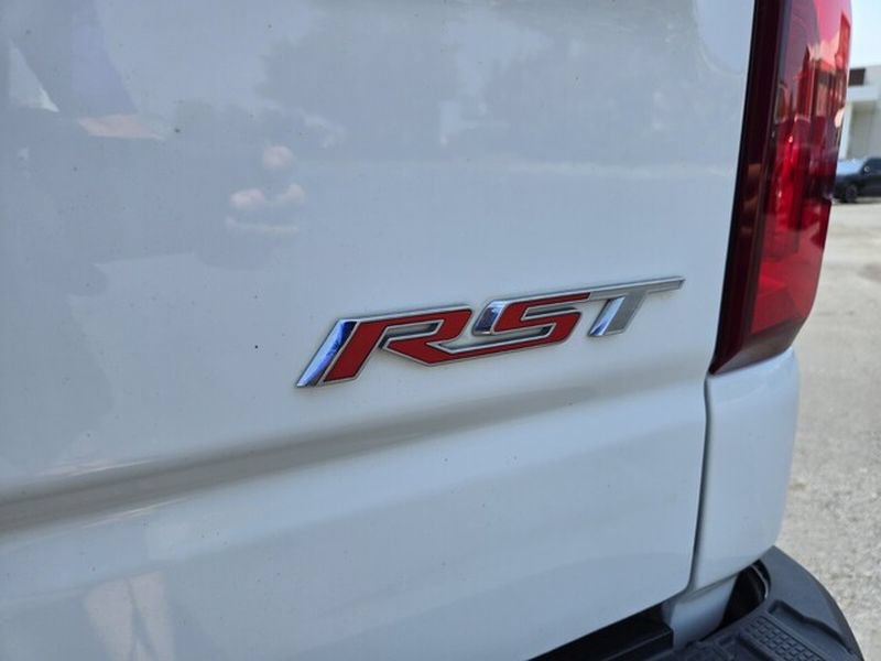 Used 2021 Chevrolet Silverado 1500 RST w/ Texas Edition Plus AWD/4WD image 19