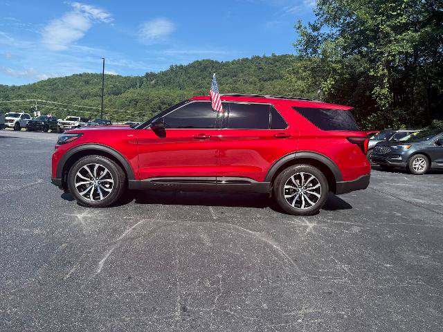 Certified 2026 Ford Explorer ST-Line AWD/4WD image 15