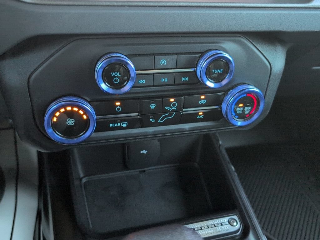 Certified 2025 Ford Bronco 2-Door w/ Sasquatch Package AWD/4WD image 18